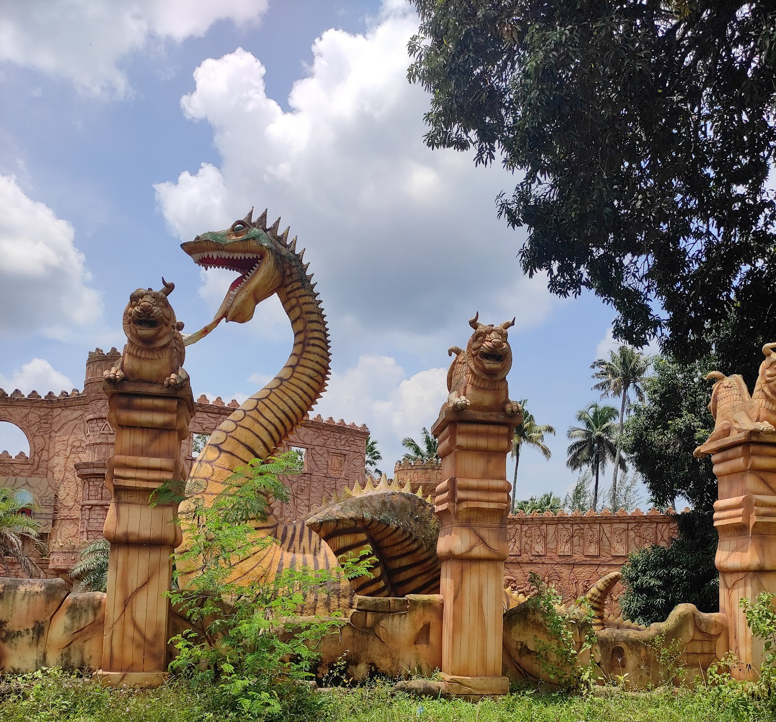 Dream World Water Theme Park