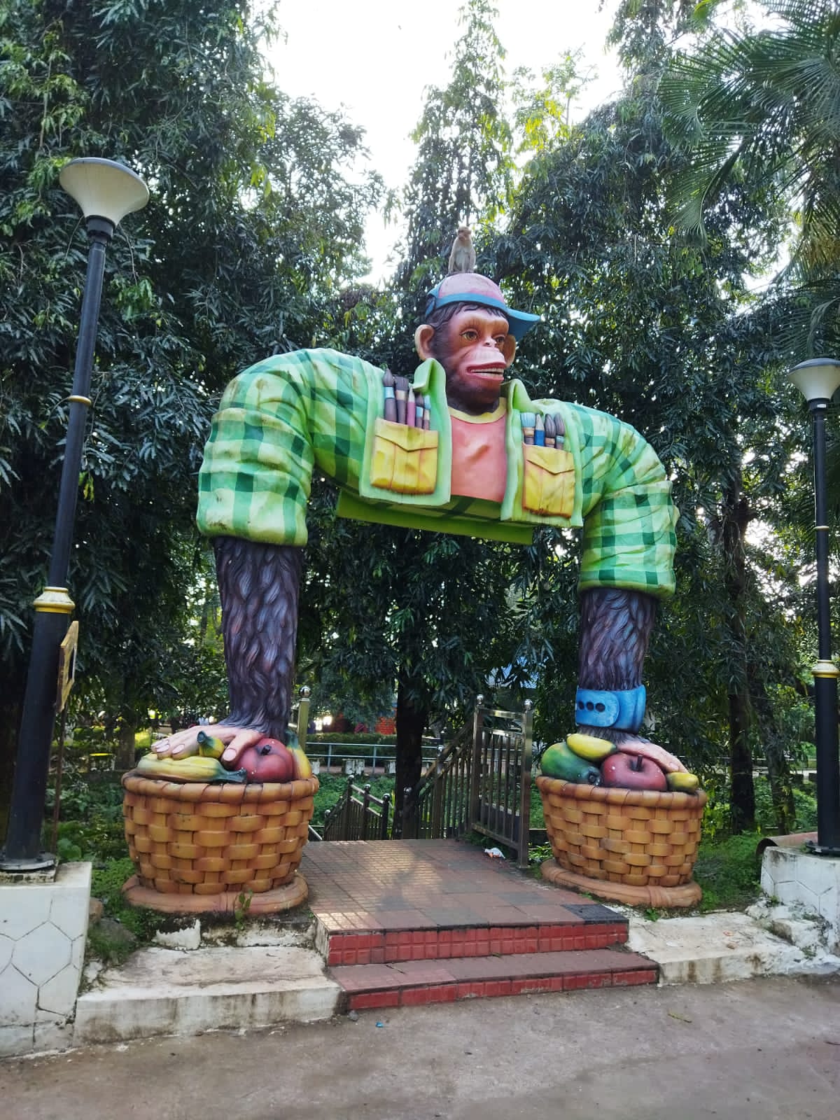 Thumboormuzhi Dam and Garden