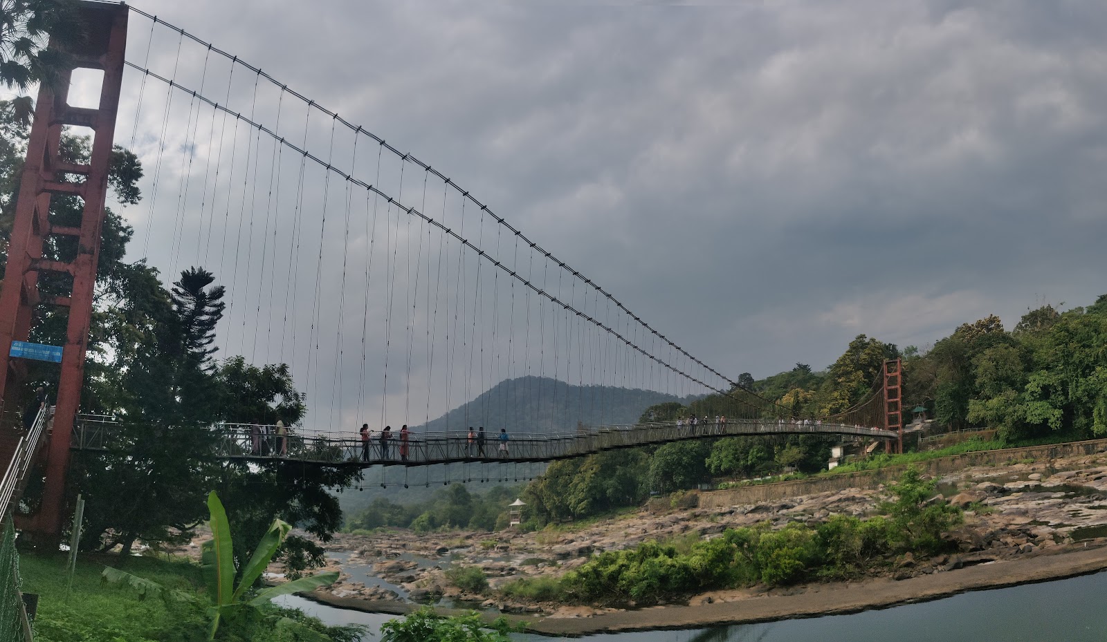 Thumboormuzhi Dam and Garden