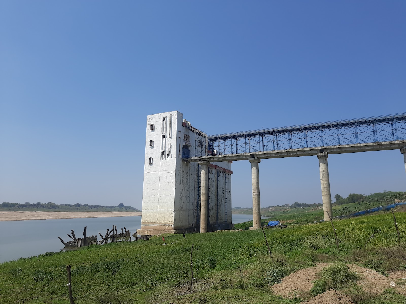 Gharial Conservation Centre