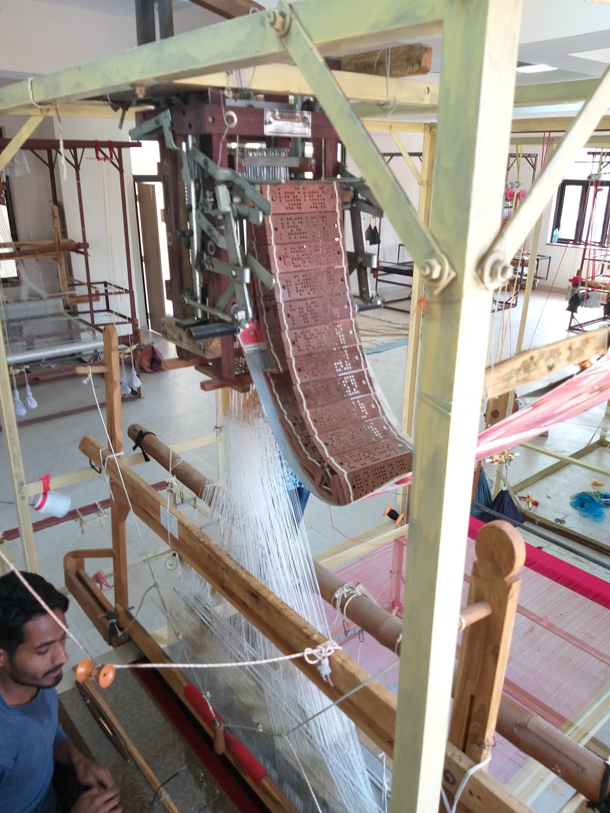 Chanderi Handloom Weaving Center