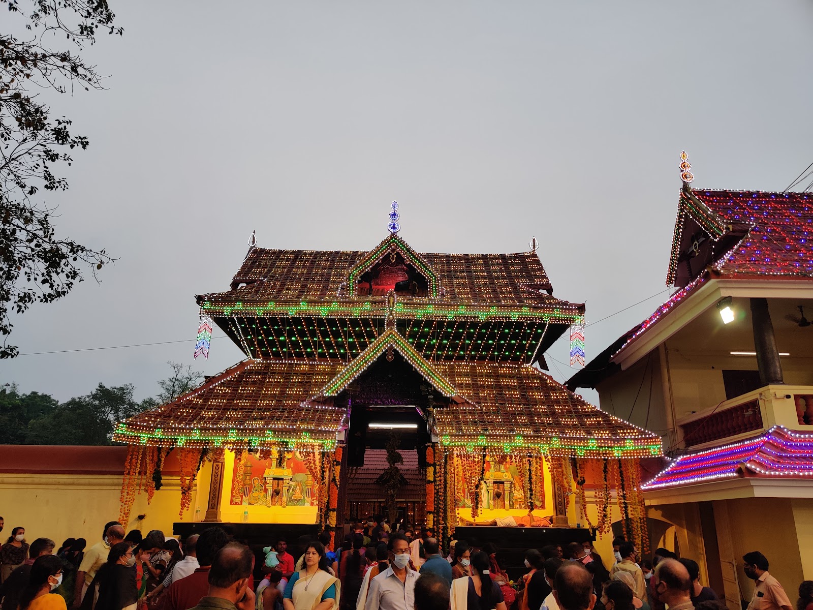 Arattupuzha Temple