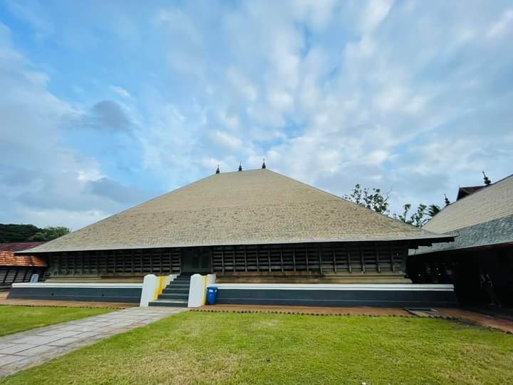 Vadakkumnathan Temple