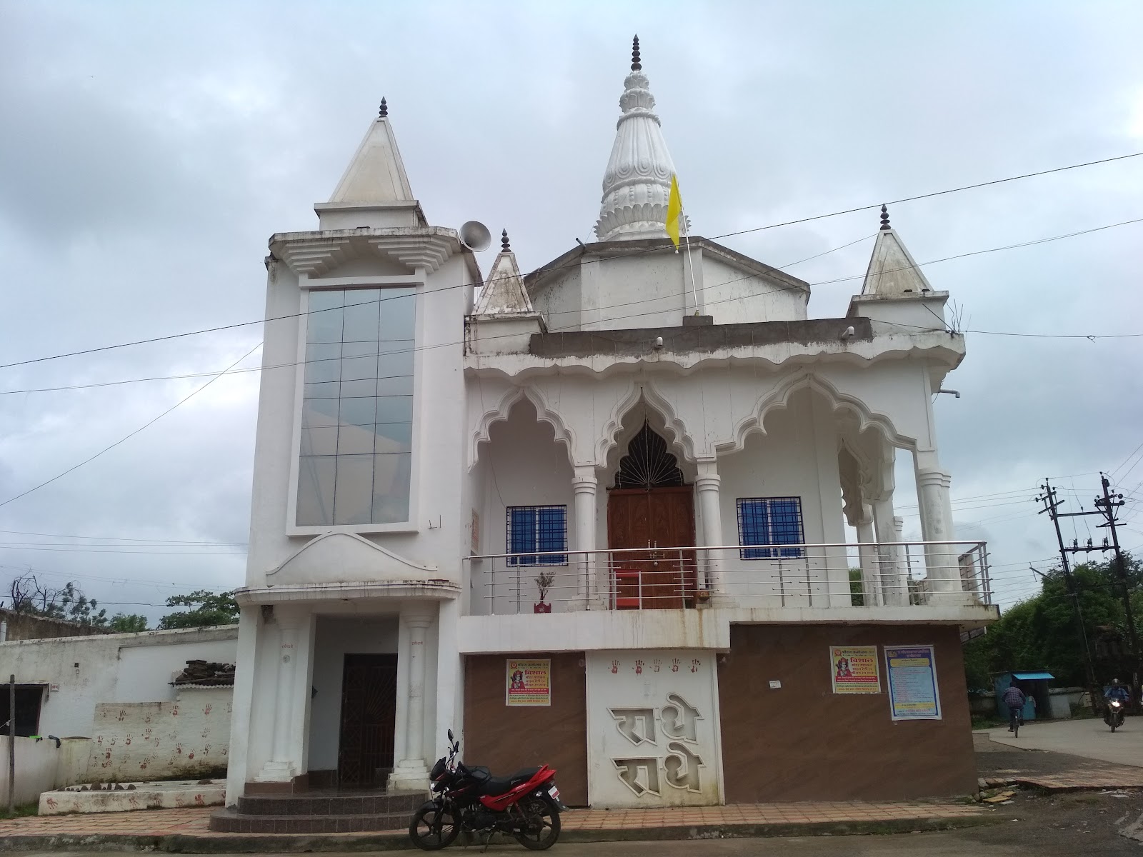 Shri Radha Krishna Temple