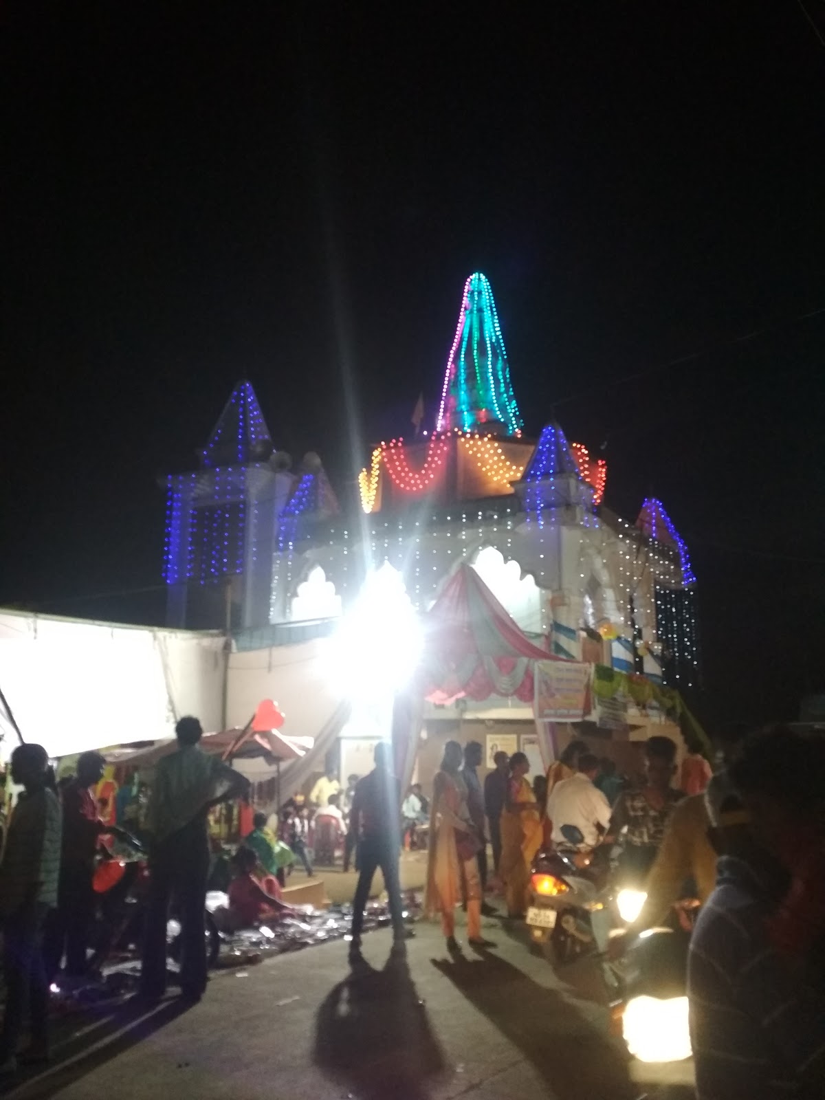 Shri Radha Krishna Temple