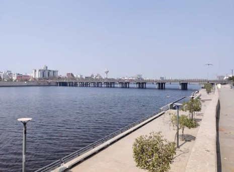 Riverfront Viewpoint