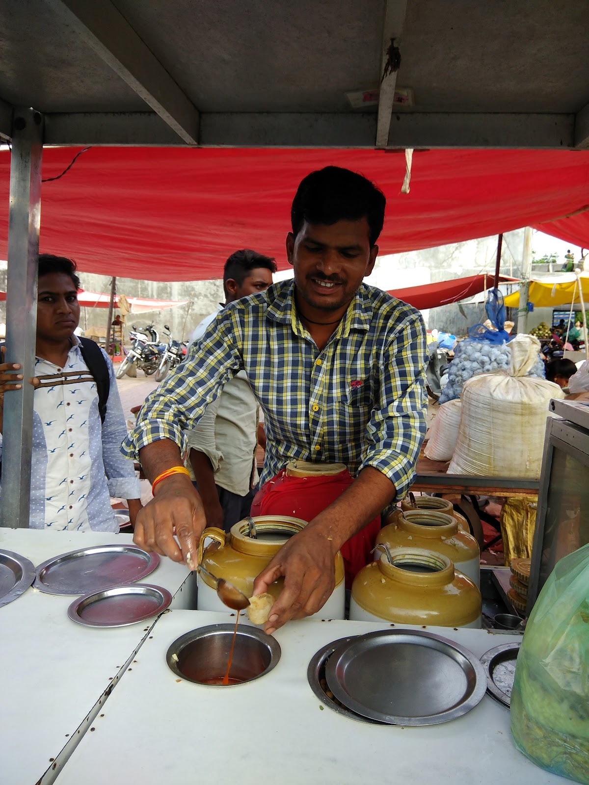 Weekly Tribal Market