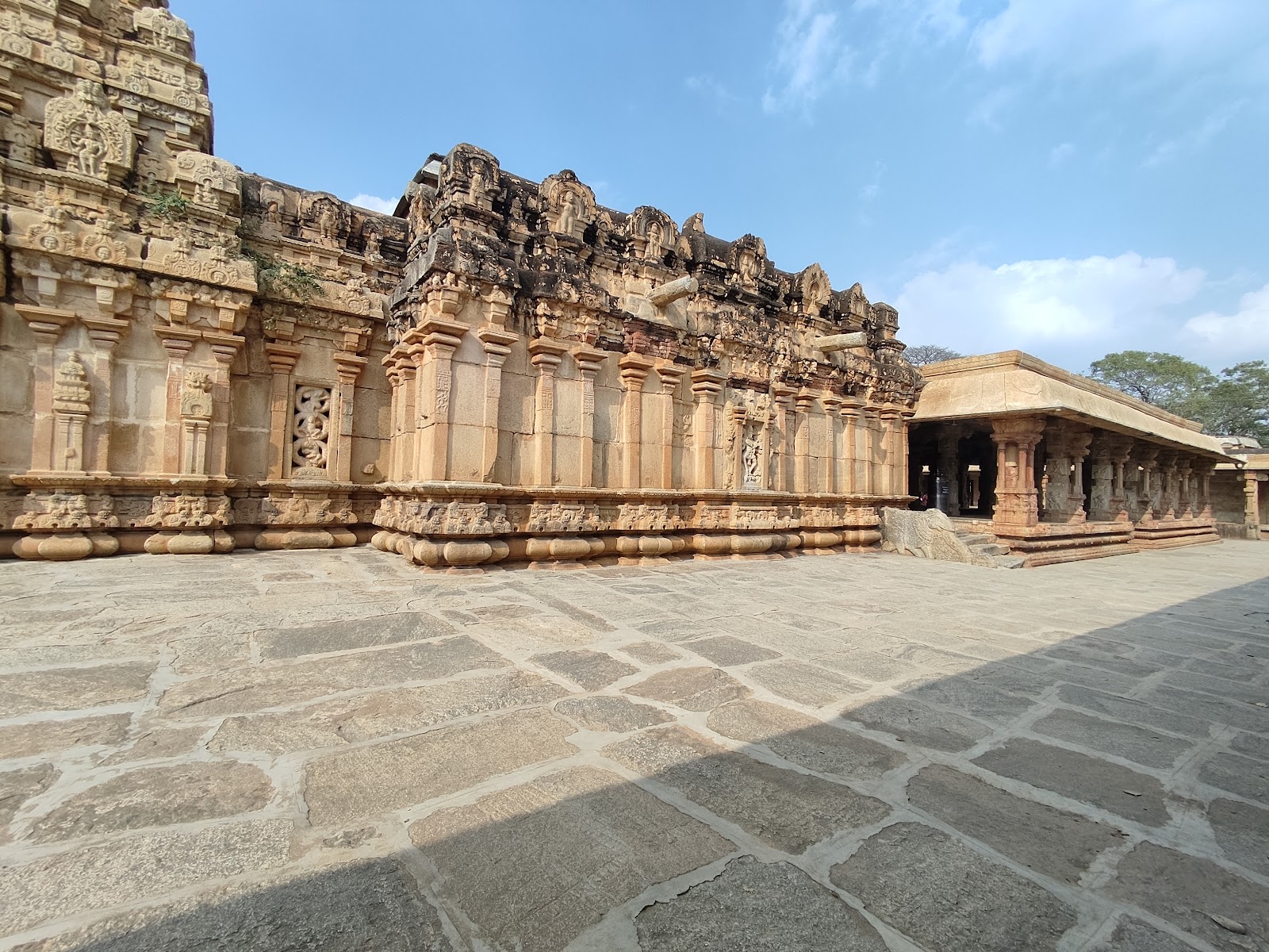 Bhoga Nandeeshwara Waterfall