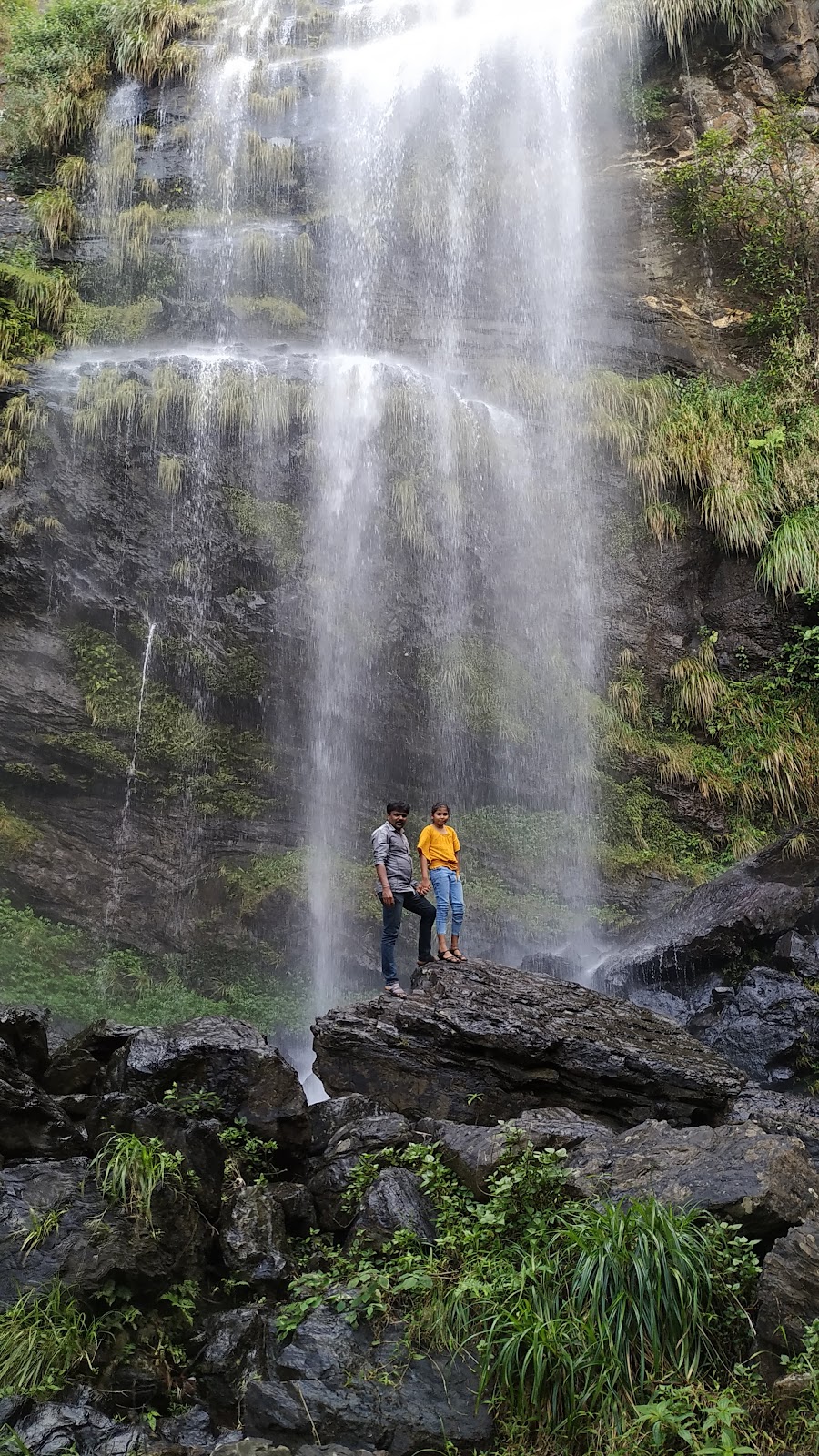 Kallathigiri Falls
