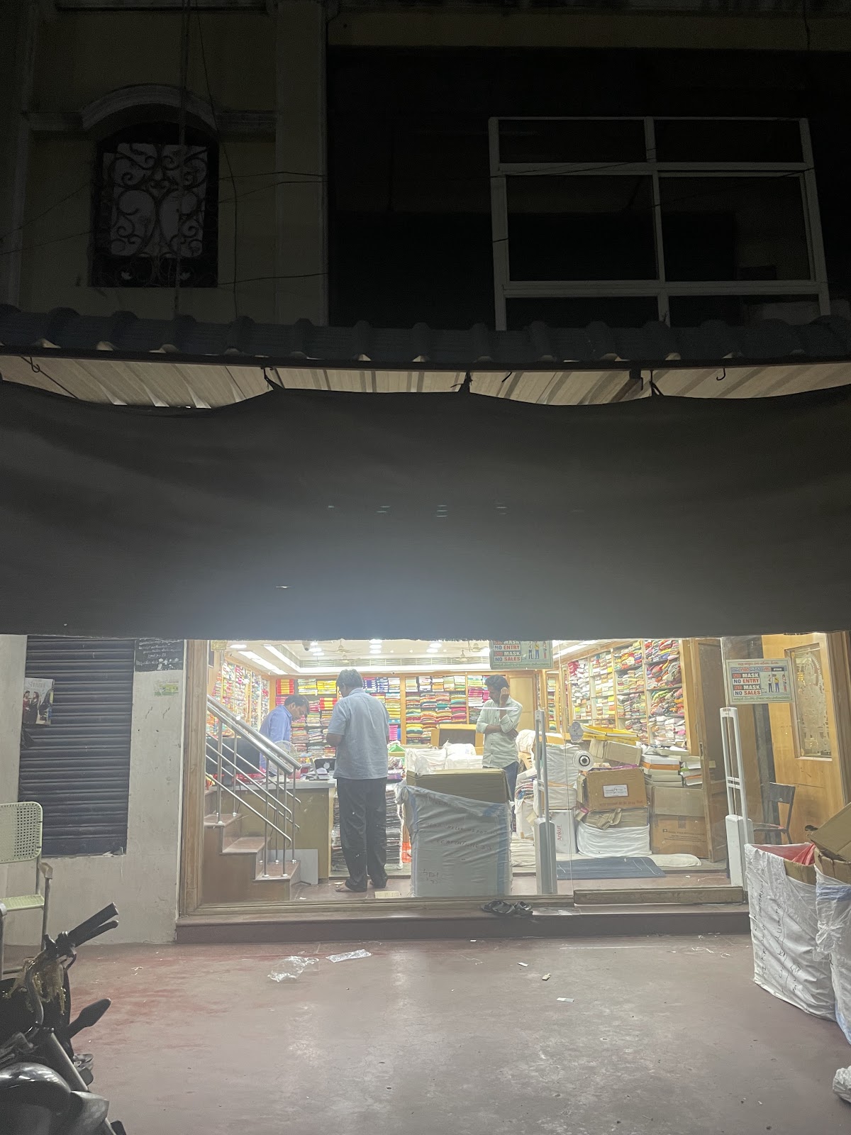 Town Market and Cloth Bazaar