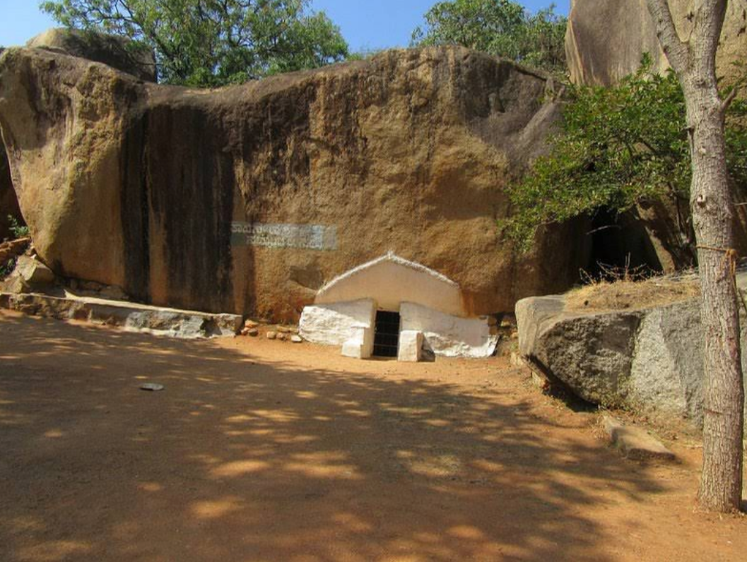 Chandravalli Caves