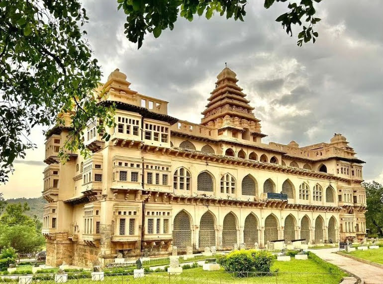 Chandragiri Fort