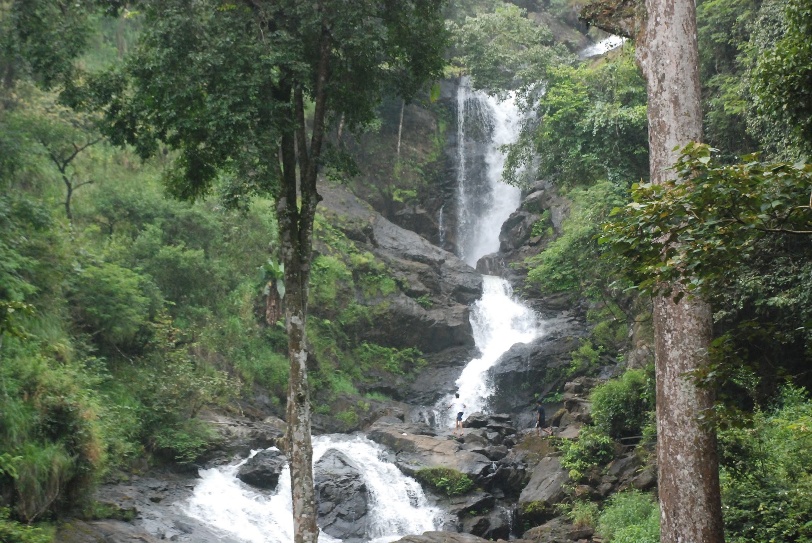 Iruppu Falls