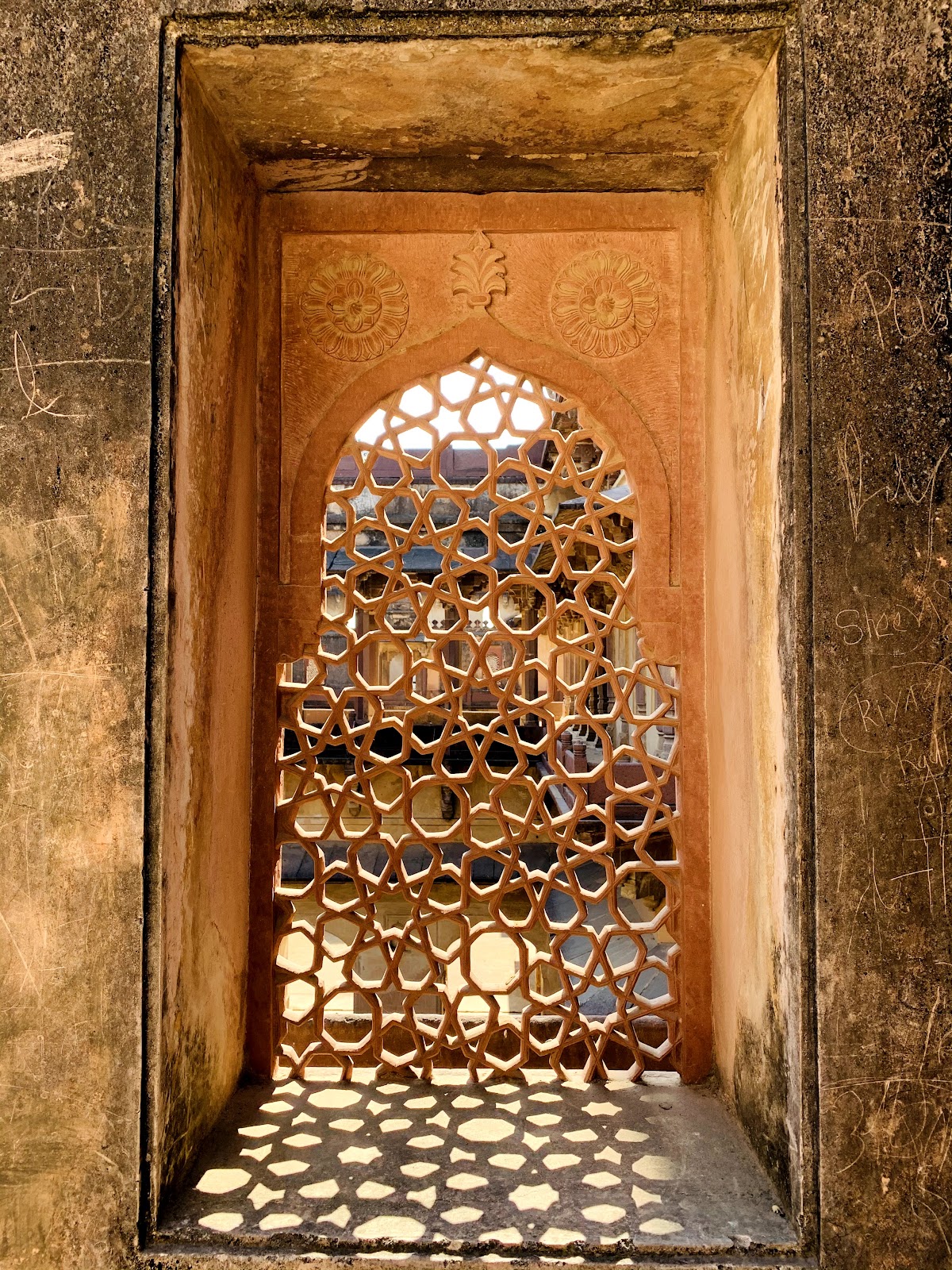 Raja Vir Singh Dev Palace