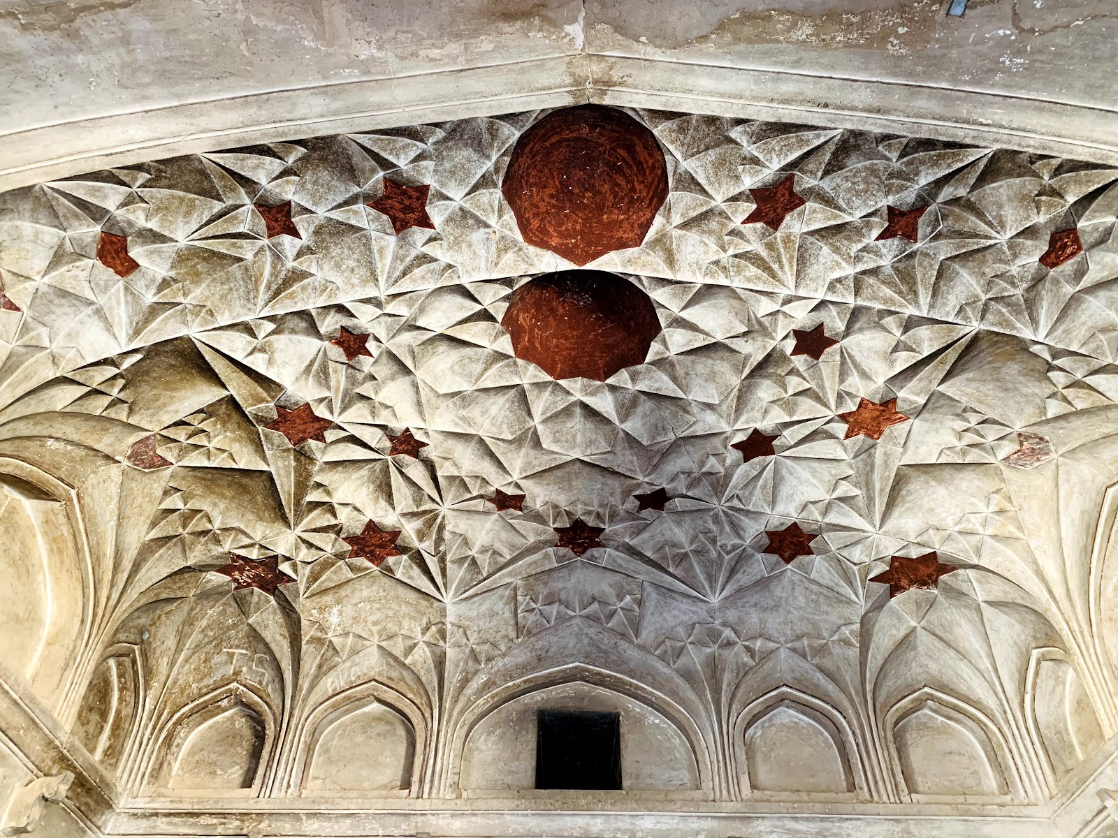 Raja Vir Singh Dev Palace