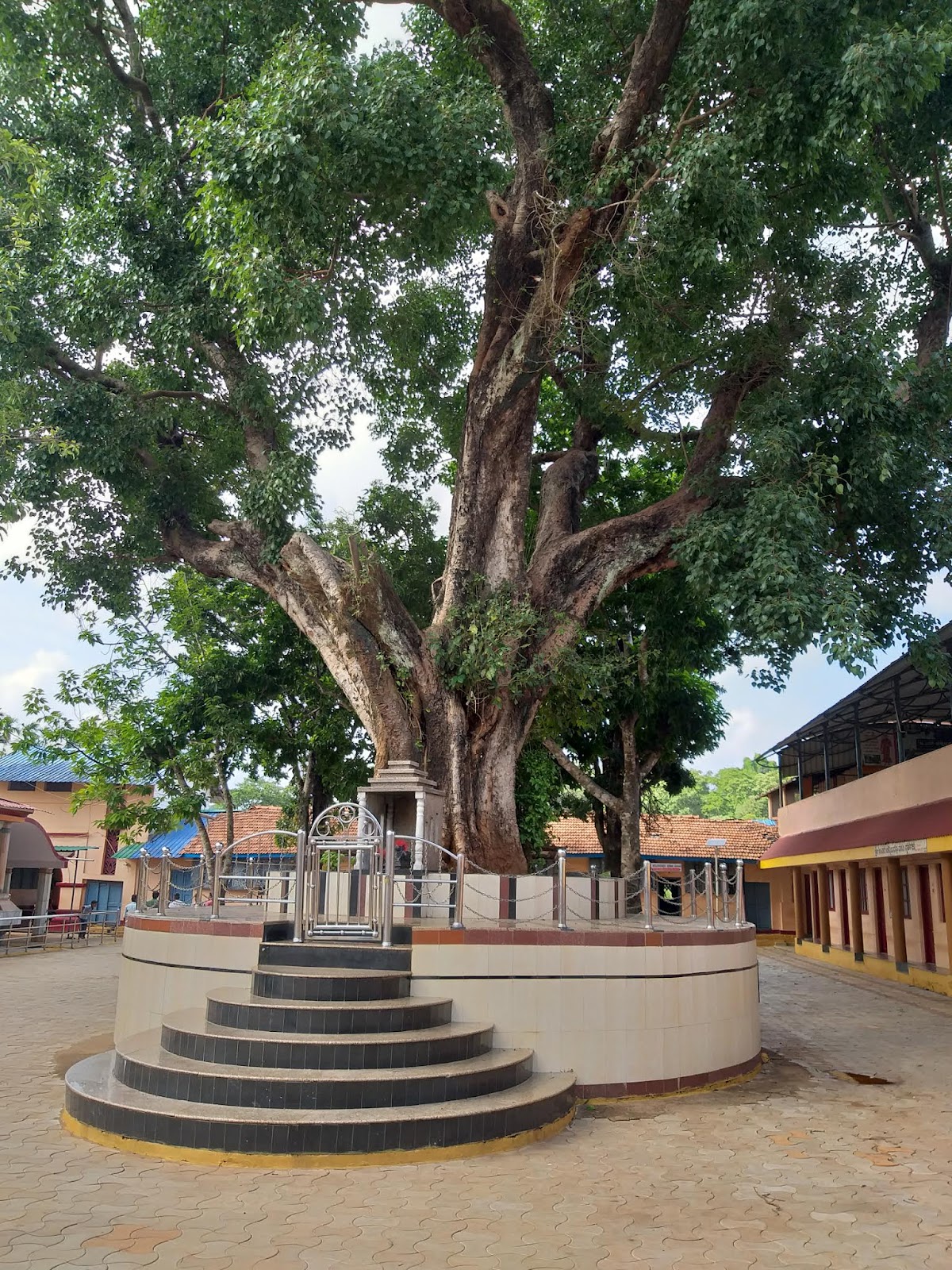 Ulavi Channabasavanna Temple