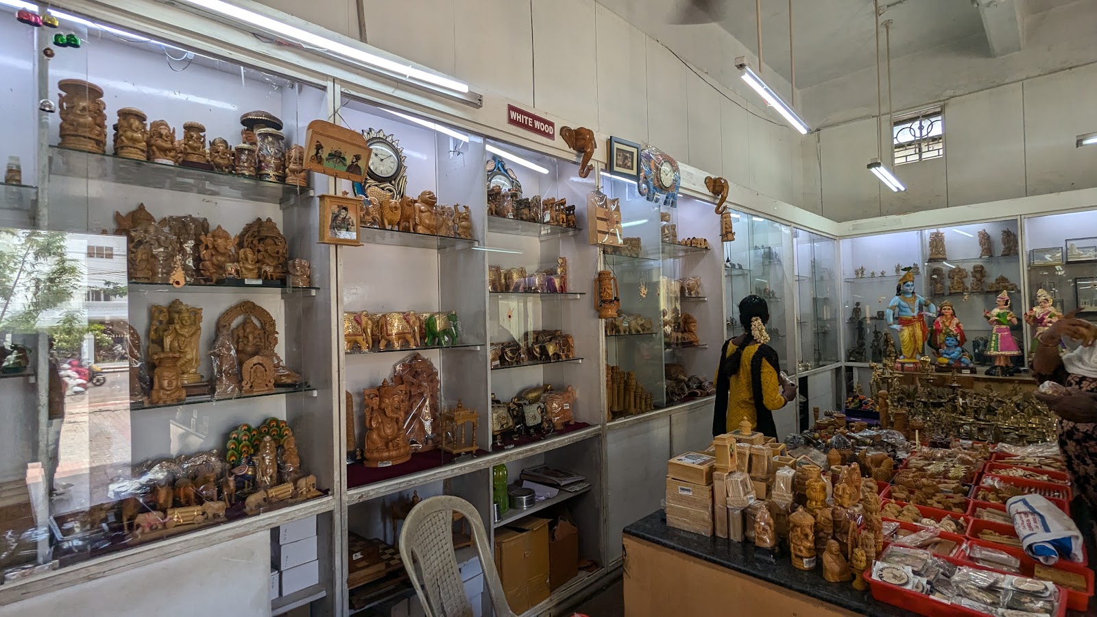 Local Handicraft Shops