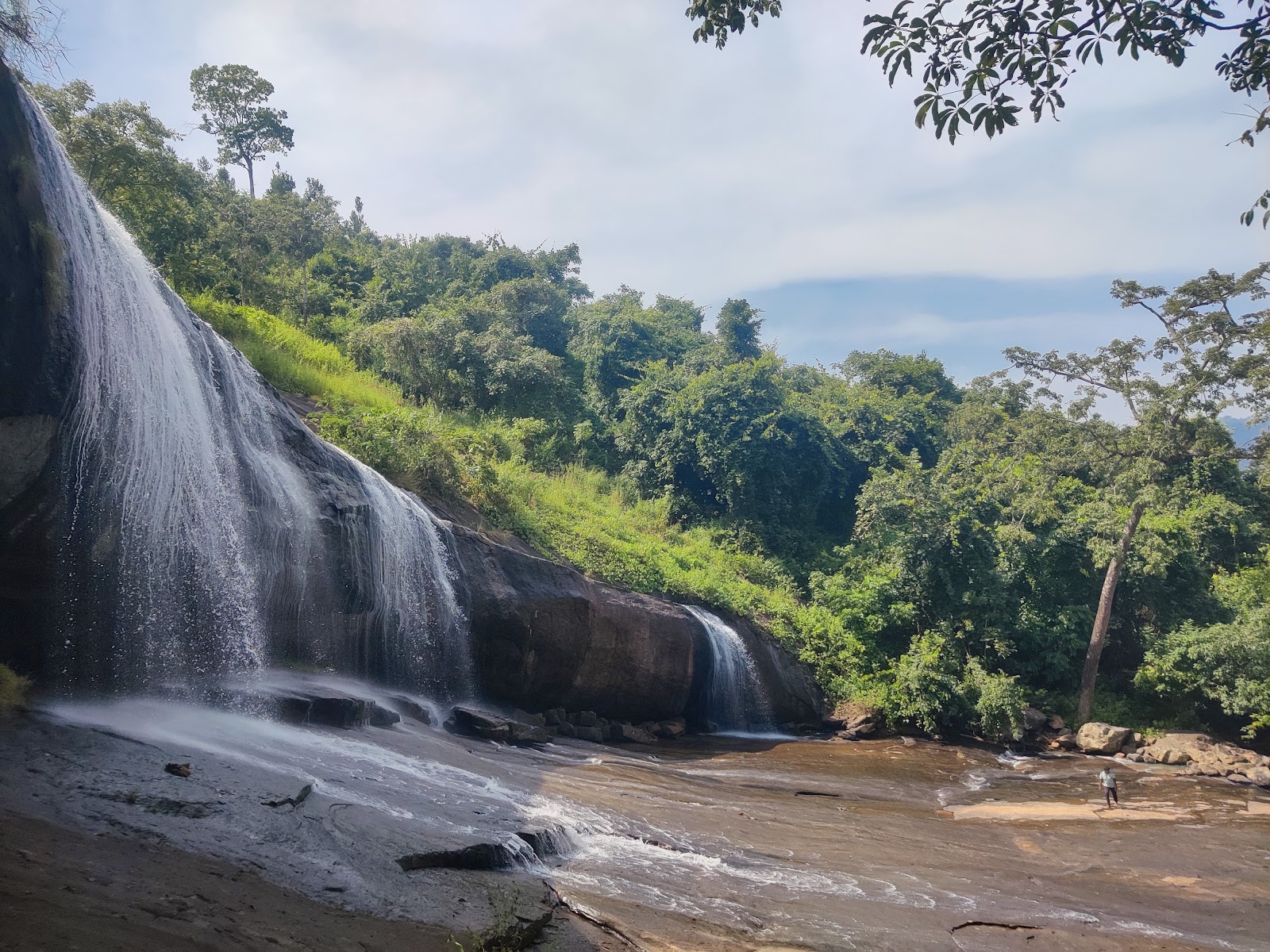 Daringbadi Waterfall