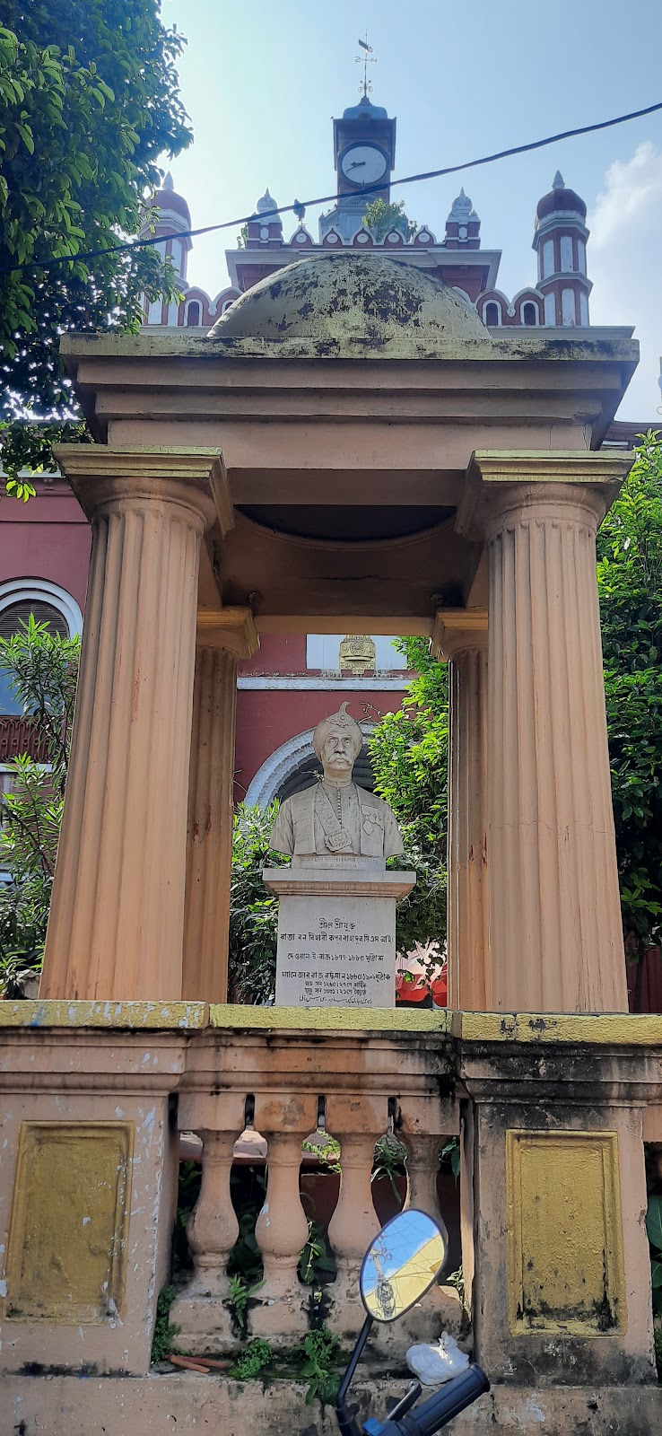 Bardhaman Rajbari