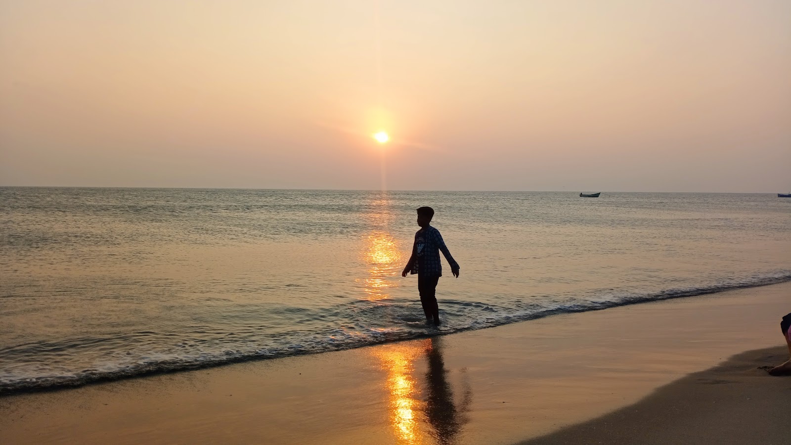 Dhanushkodi Beach