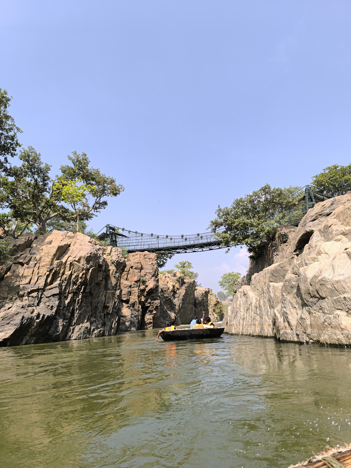 Hogenakkal Falls