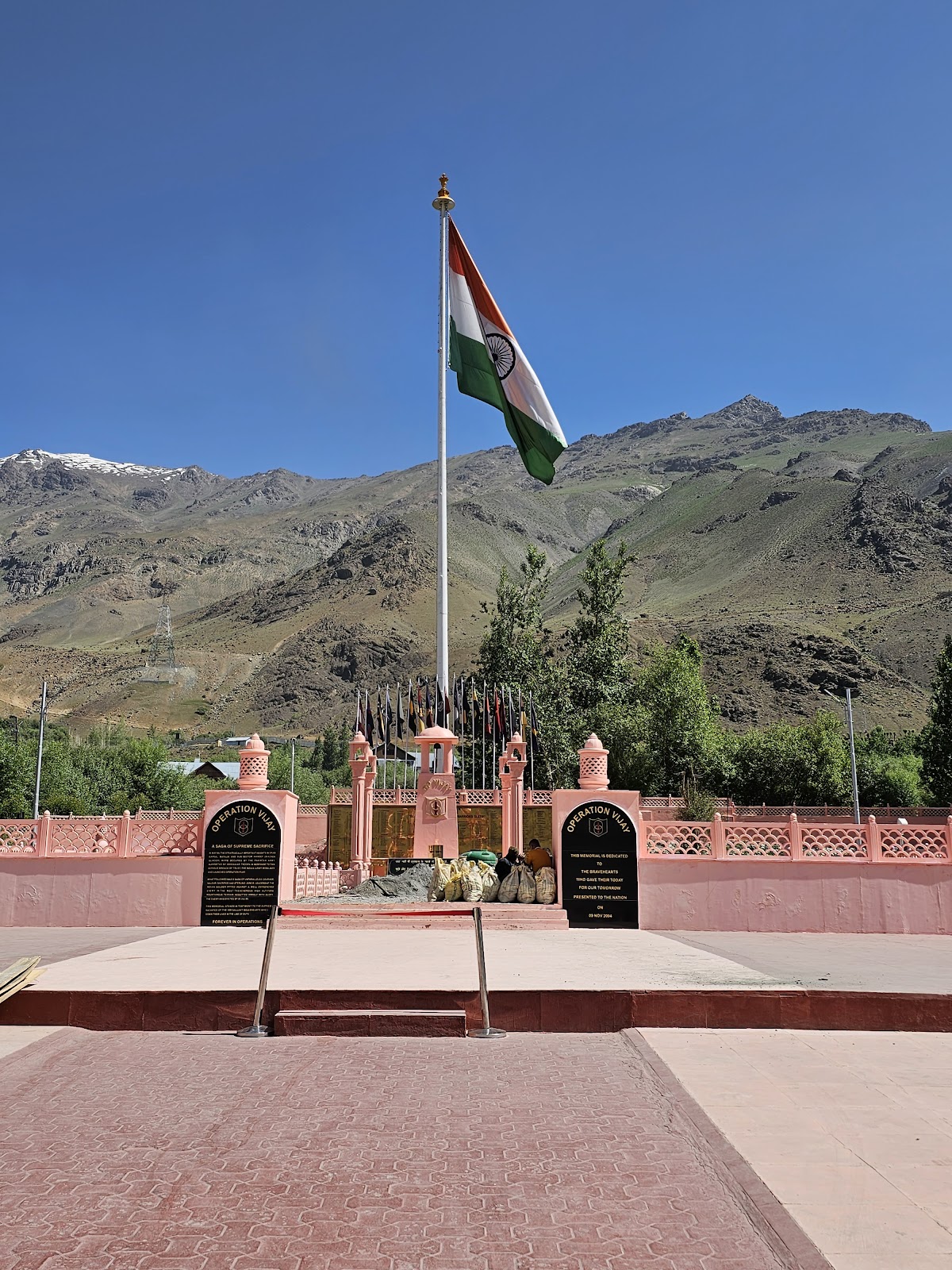 Dras War Memorial