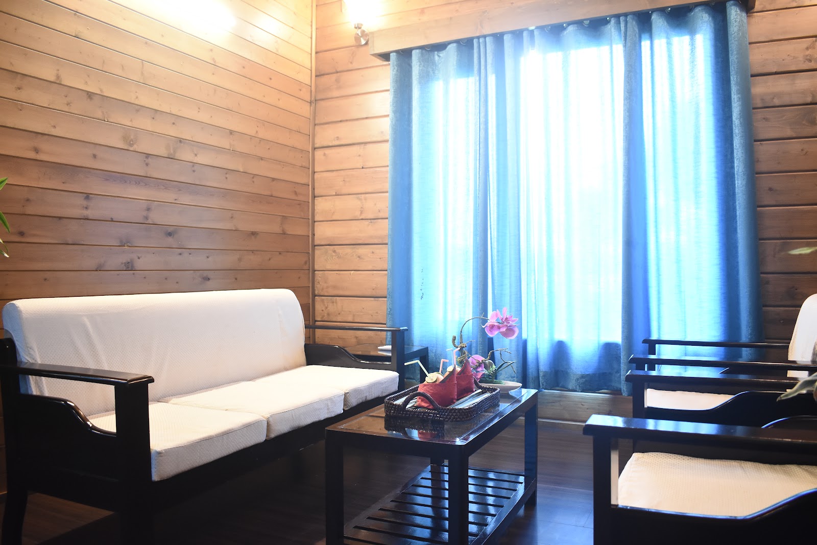 Seasonal Fruit Orchards