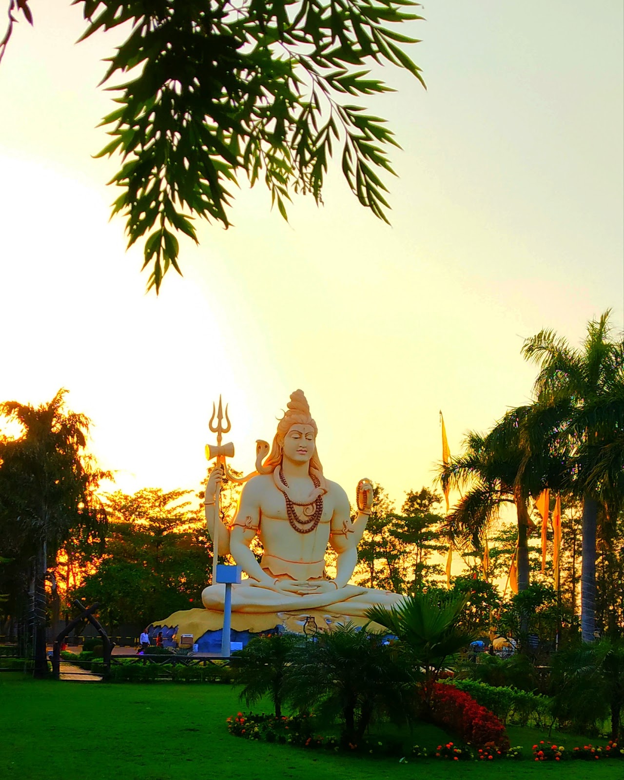 Kachnar City Shiva Temple