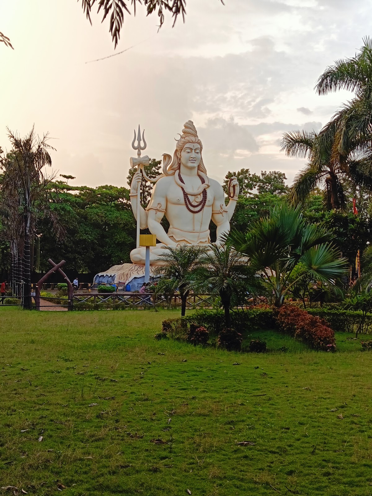 Kachnar City Shiva Temple