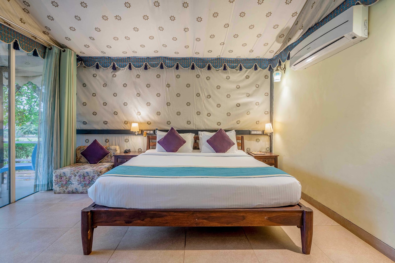 Scenic Valley Viewpoint