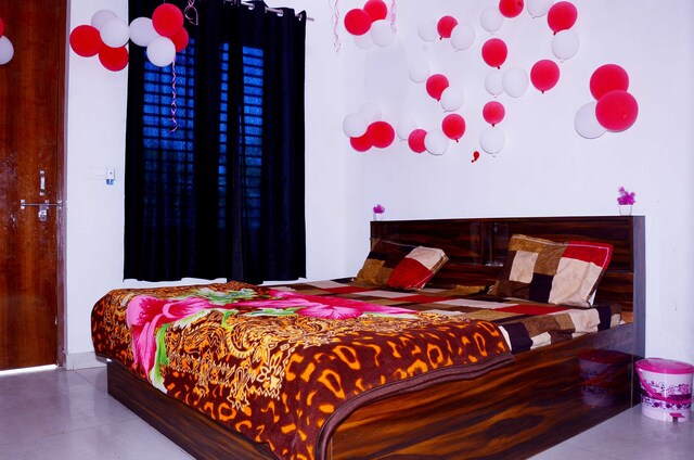 Raja Bhaiya's Palace