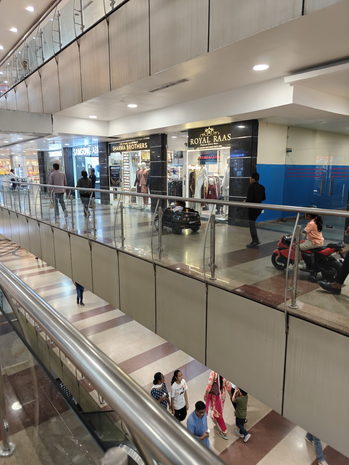 Crown Interiorz Mall