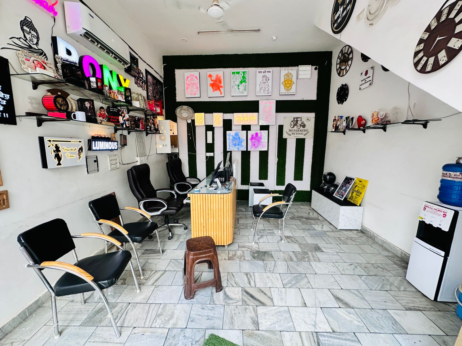 Local Handicraft Workshops