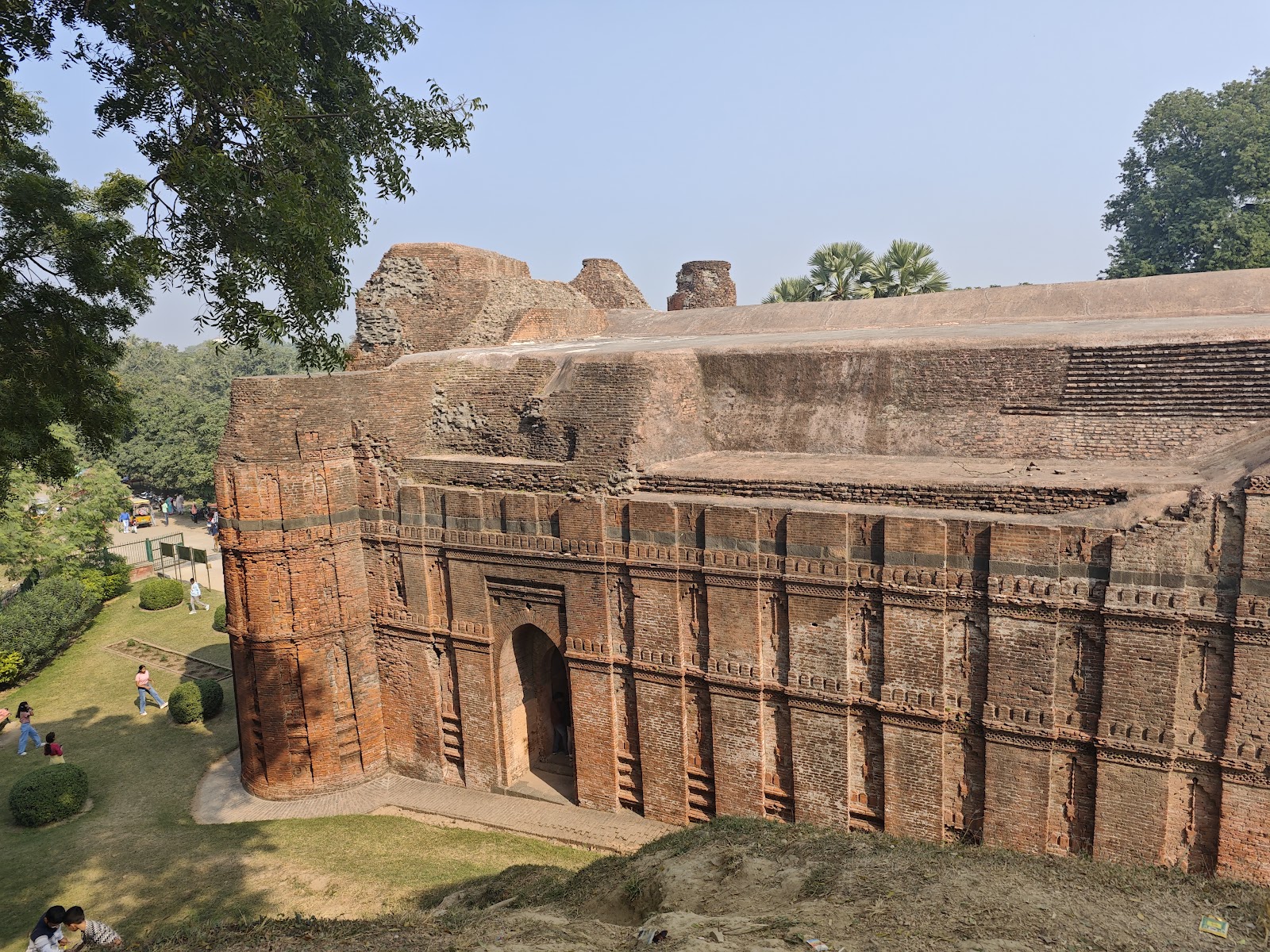 Bara Sona Mosque