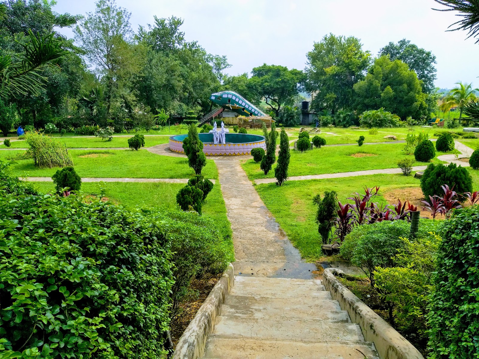 Khandoli Reservoir and Park