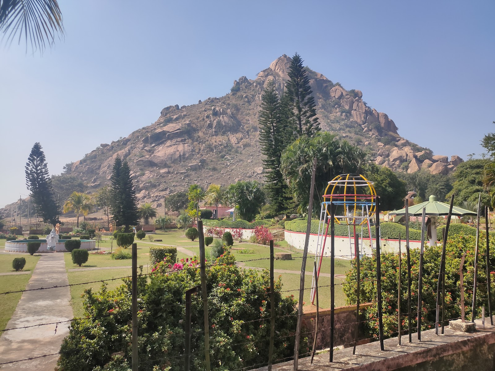 Khandoli Reservoir and Park