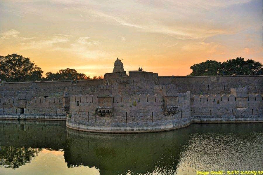 Jalakandeswarar Temple