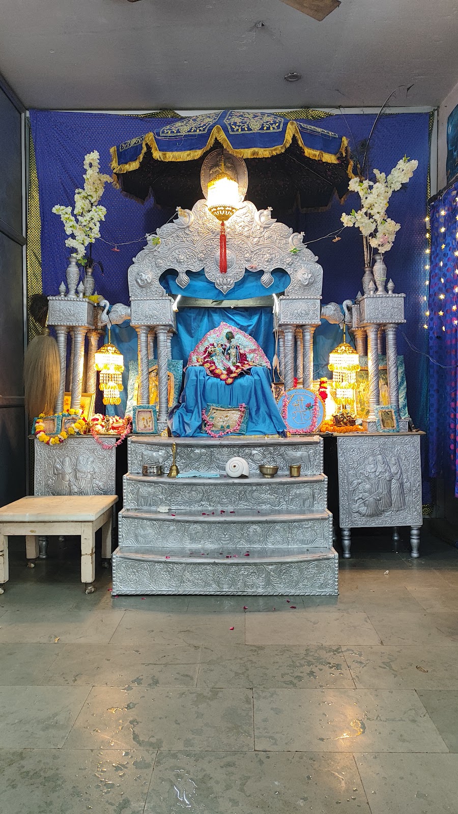 Maan Mandir