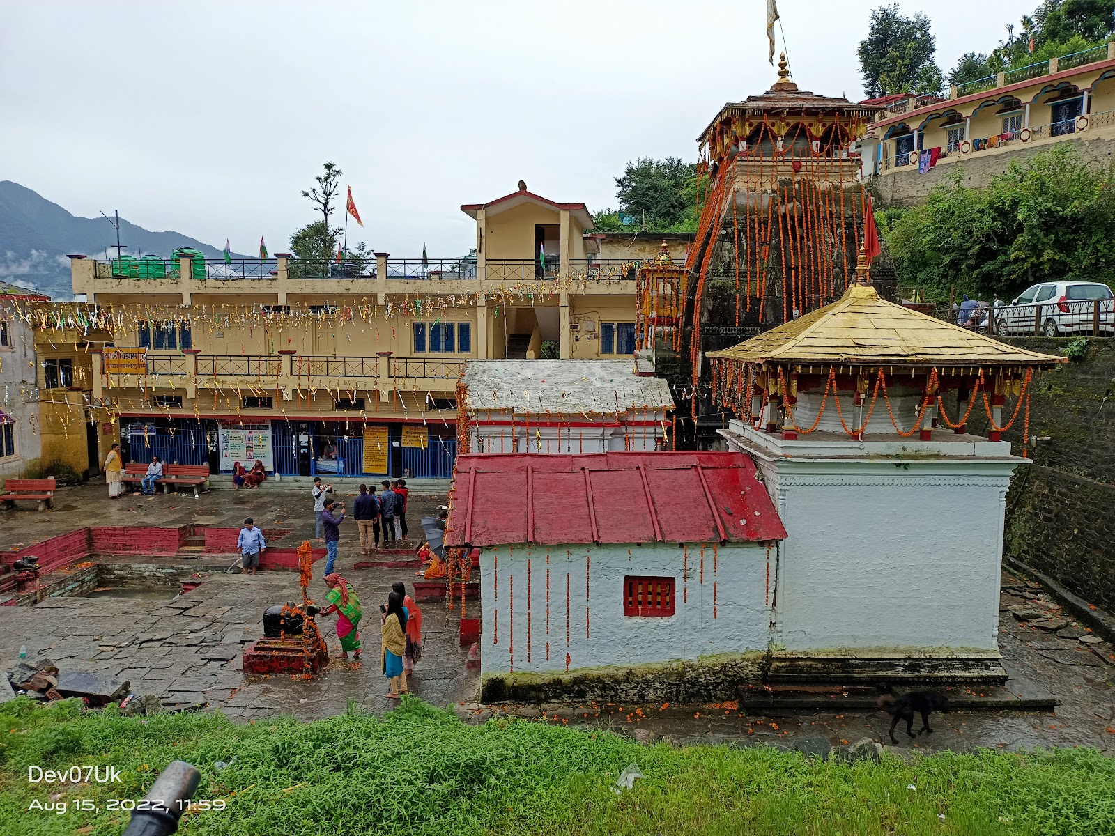 Kashi Vishwanath Temple