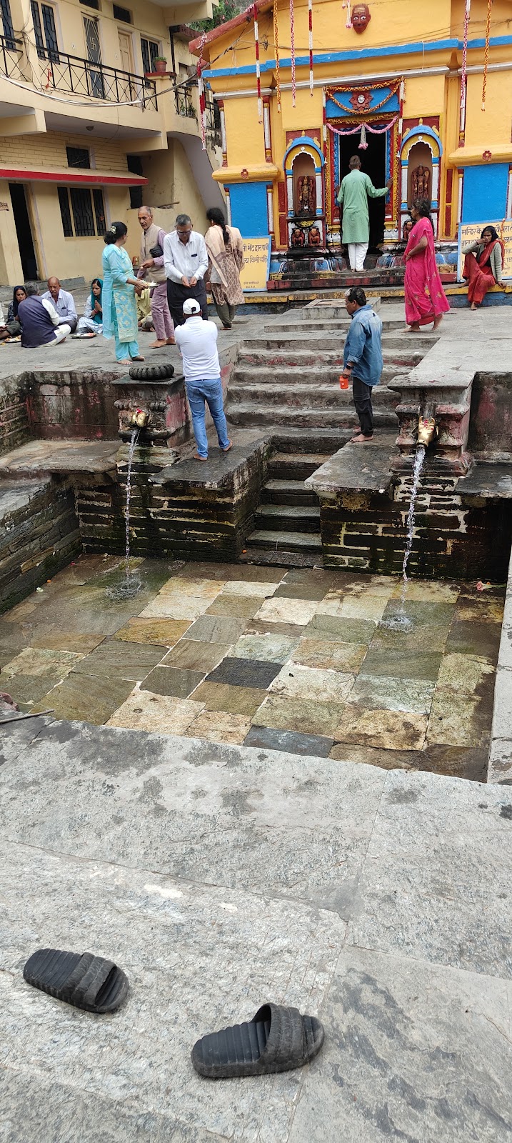 Manikarnika Kund