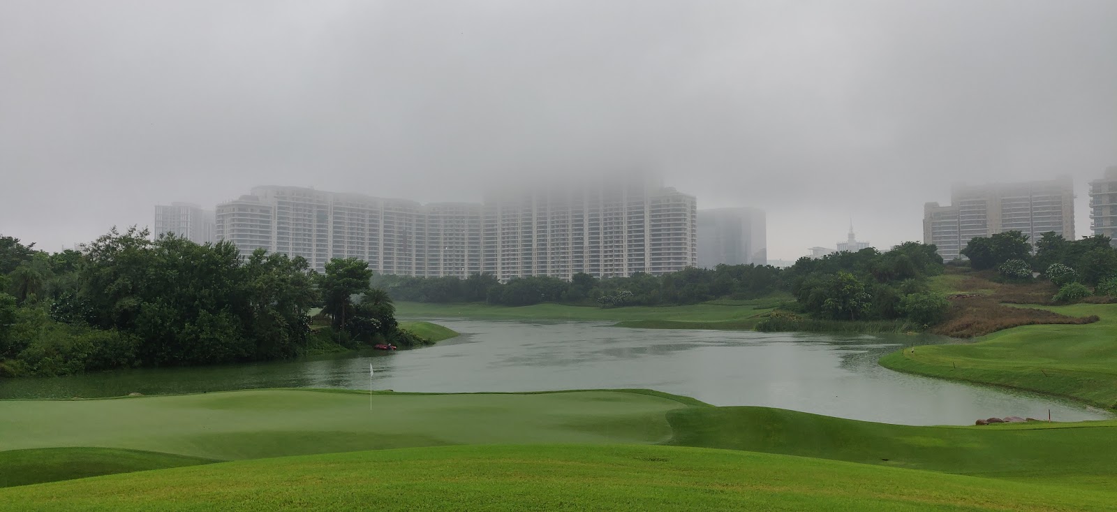 DLF Golf Course