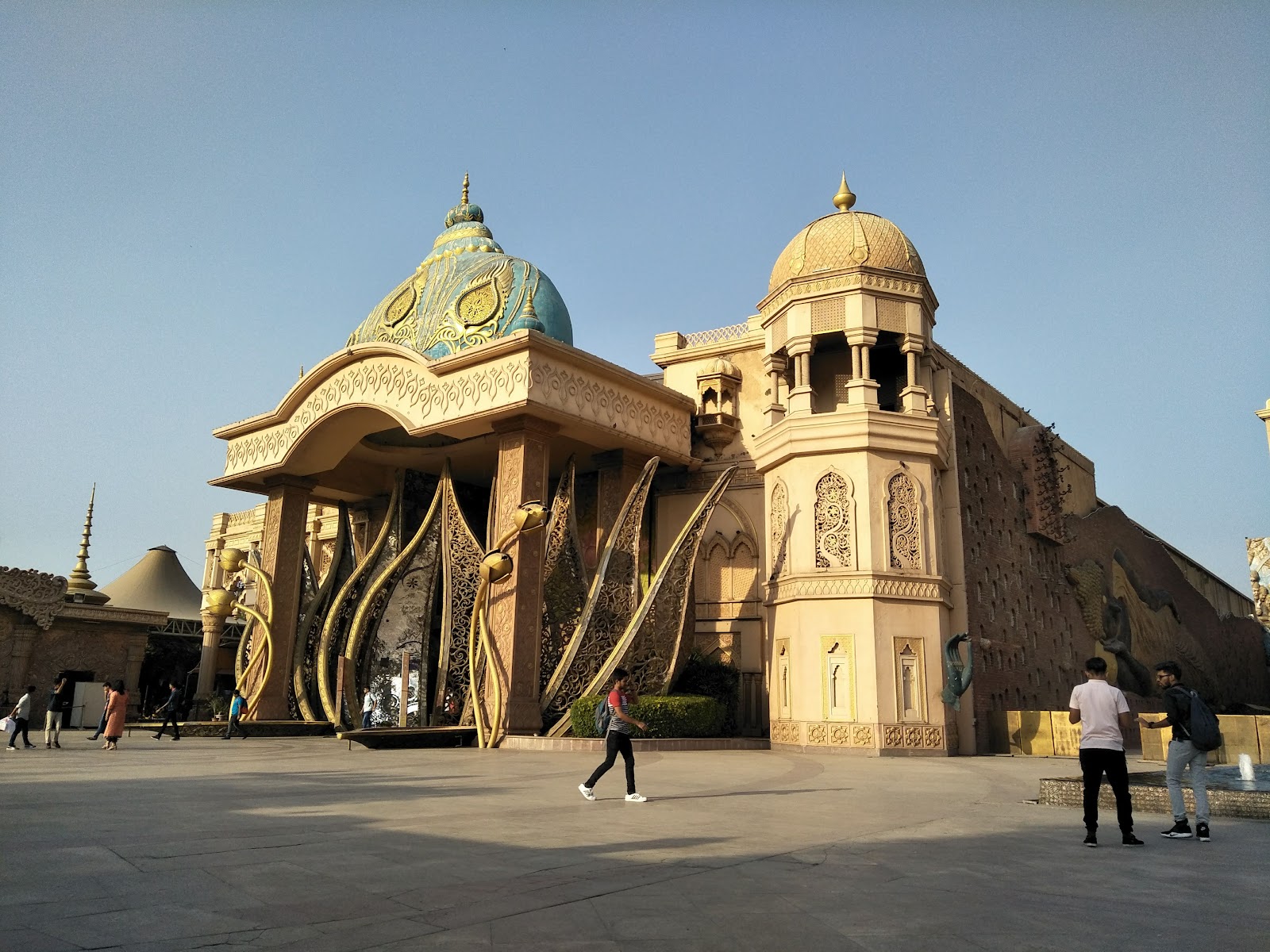 Gurugram Travel Guide - Explore Haryana's Urban Hub