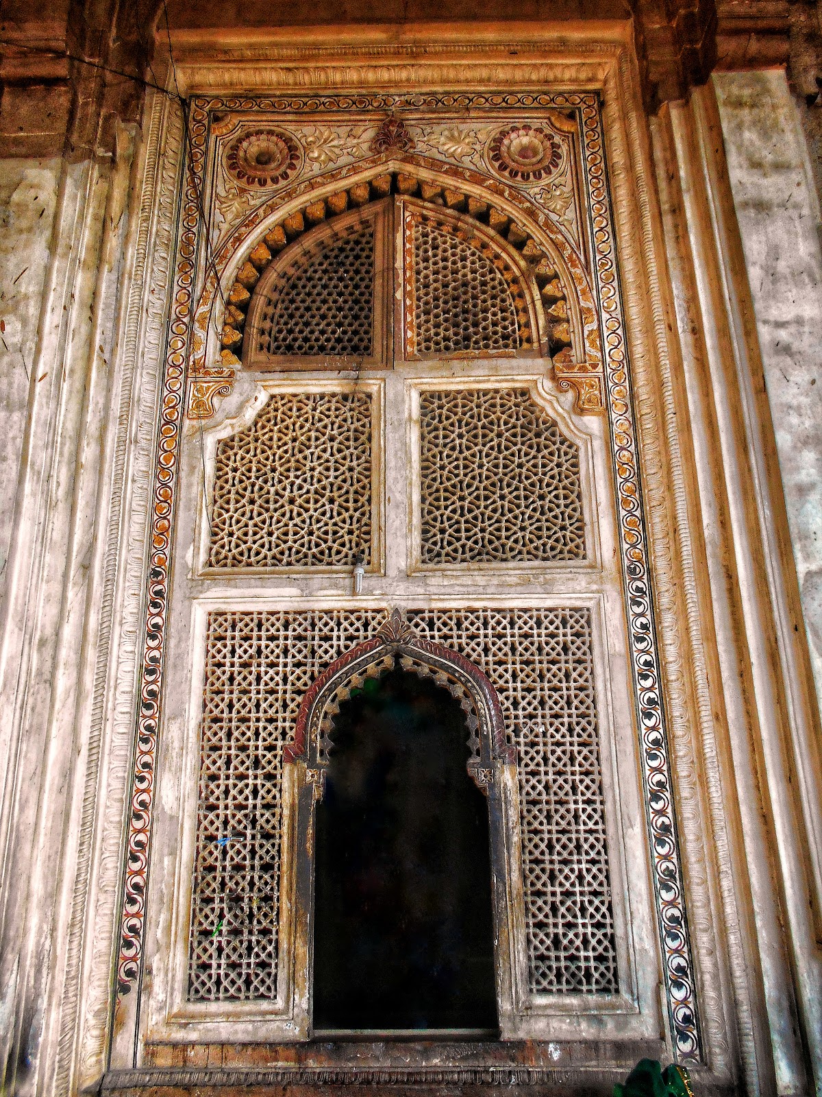 Tansen Tomb