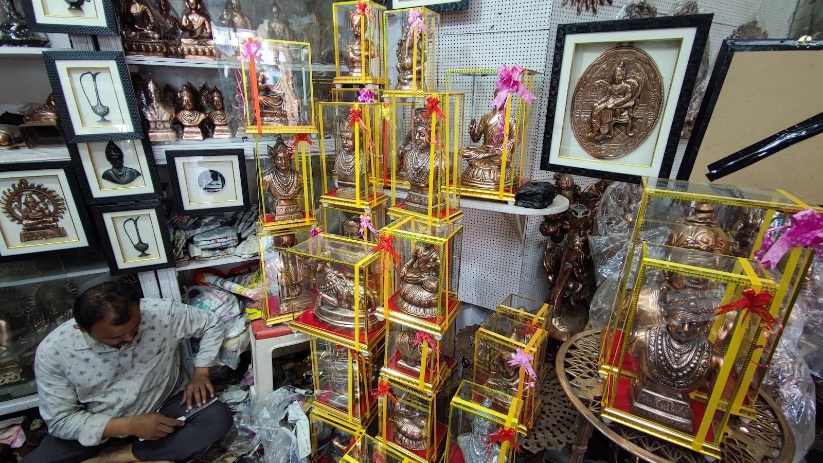 Local Handicraft Shops