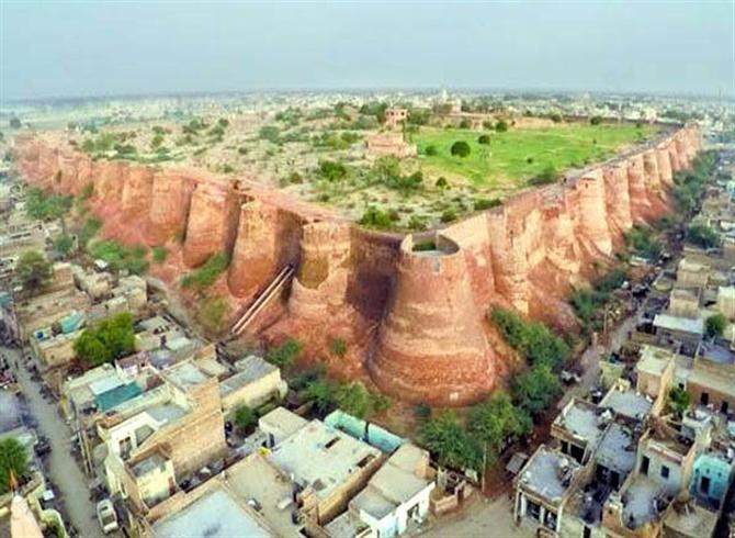 Hanumangarh Fort