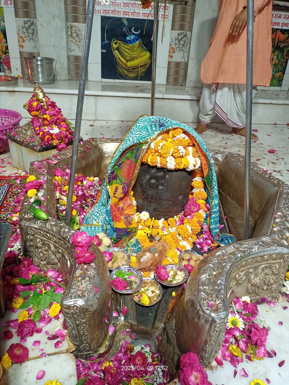 Gopeshwar Temple