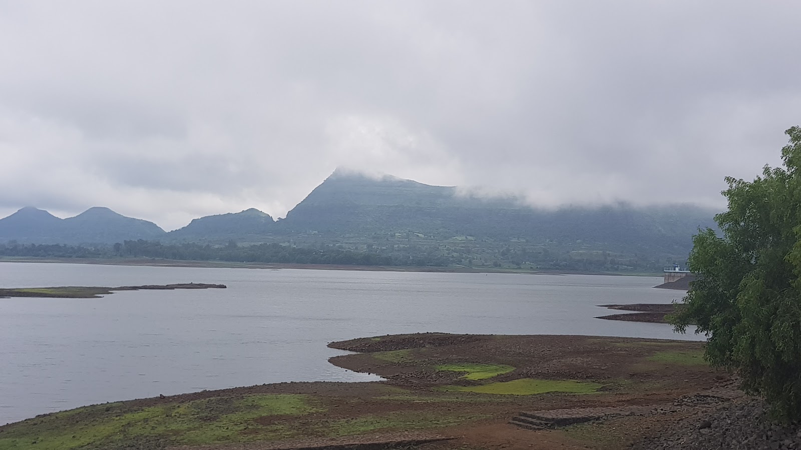 Vaitarna Dam