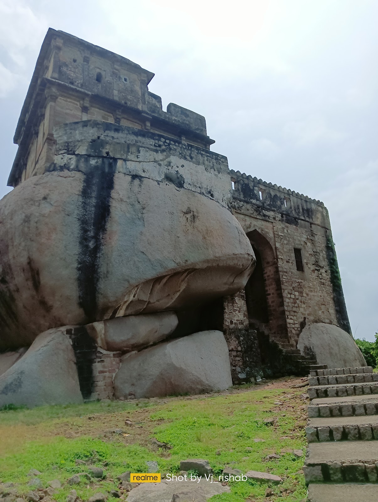 Madan Mahal Fort