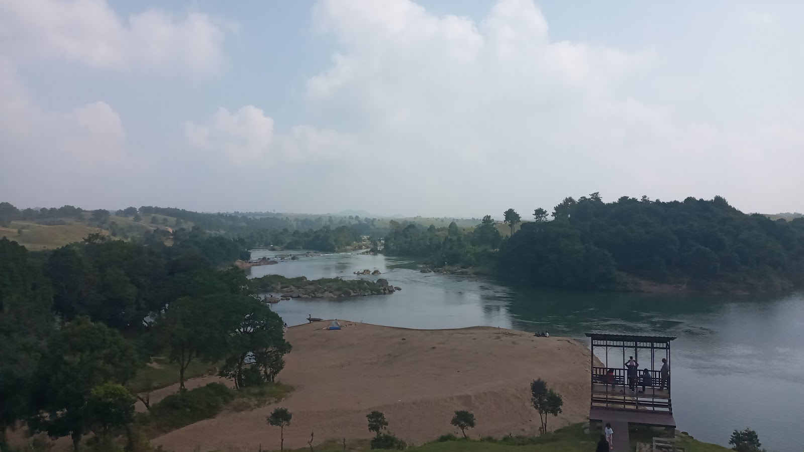 Nongkhnum Island