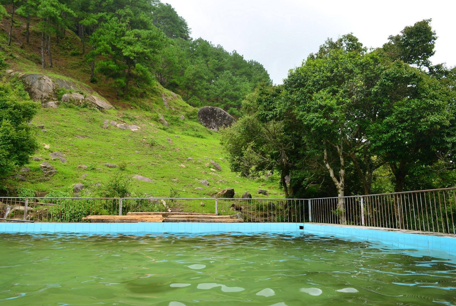 Jakrem Hot Springs